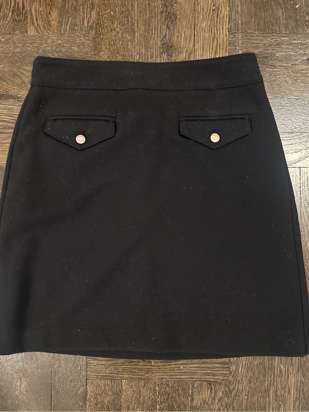Loft skirt - size 4 - two front flap buttons - zip closure